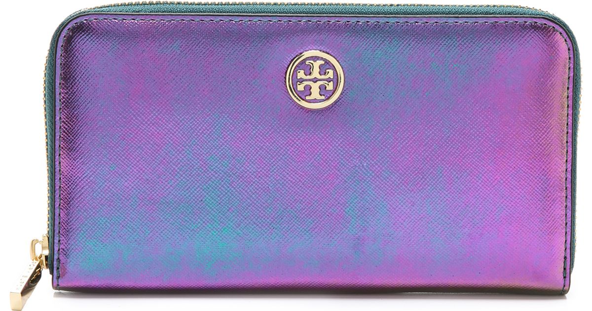 Tory Burch Robinson Iridescent Zip Wallet in Green Lyst