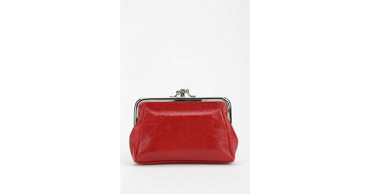Urban Outfitters Phoebe Kisslock Wallet in Red | Lyst