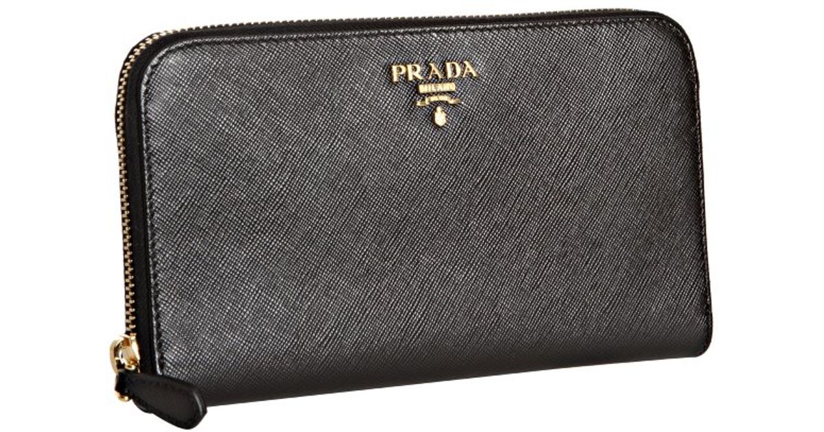 Prada Black Saffiano Leather Zip Continental Wallet in Black | Lyst  