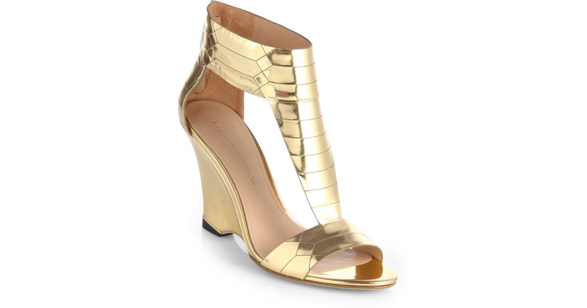 Sigerson Morrison Ruby Gold Metallic Leather Wedge Sandal | Lyst
