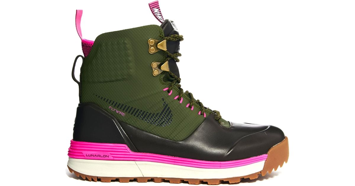 nike snowboot