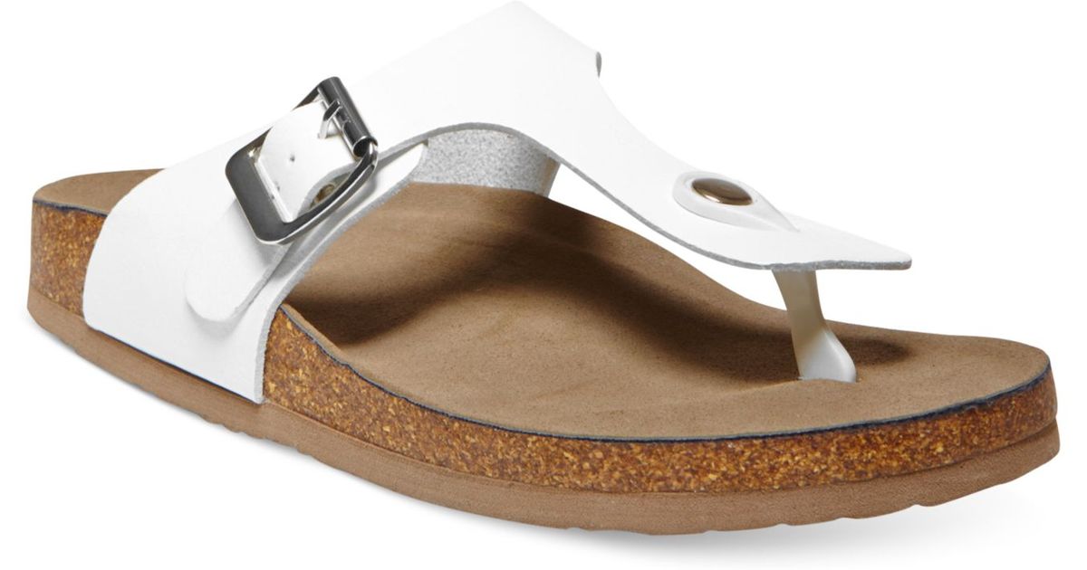 Madden Girl Boise Footbed Thong Sandals in White Lyst