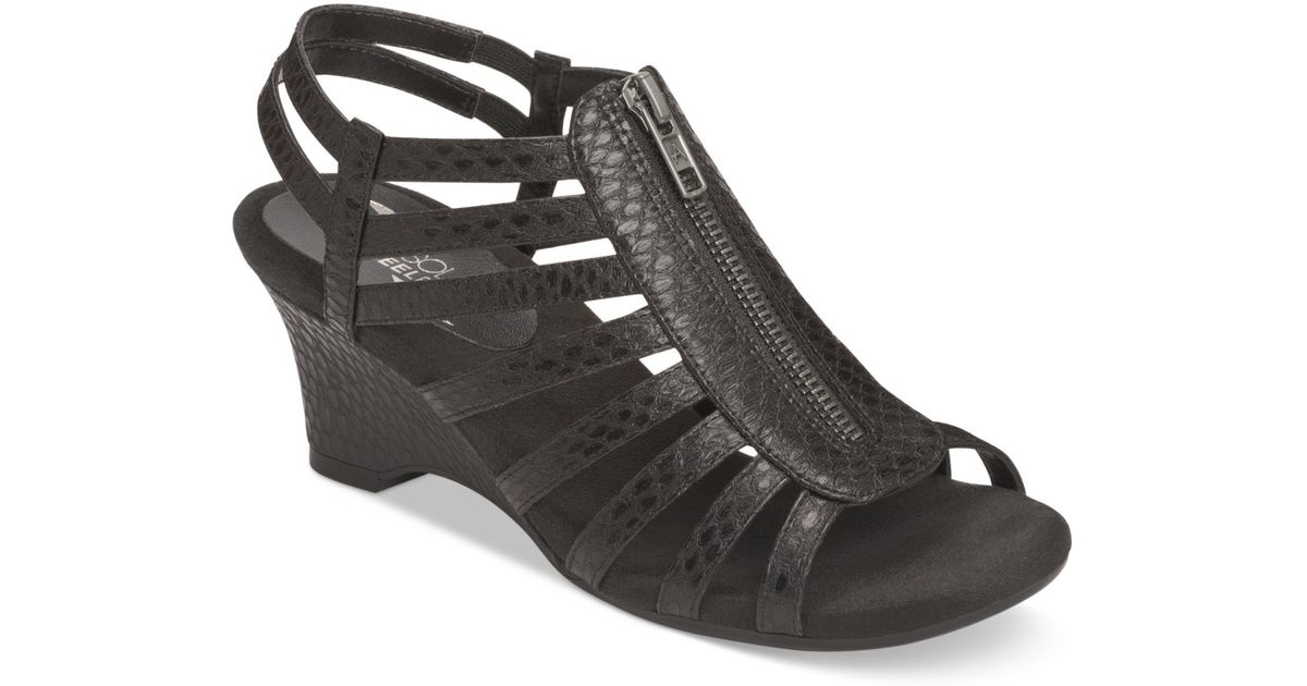 aerosoles black wedge sandals