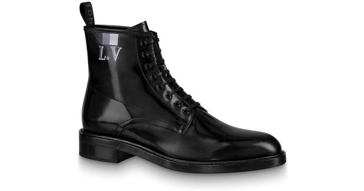 Limited Edition Men Louis Vuitton VOLTAIRE ANKLE (Brand new) Size 9,5 Black  Leather ref.154436 - Joli Closet