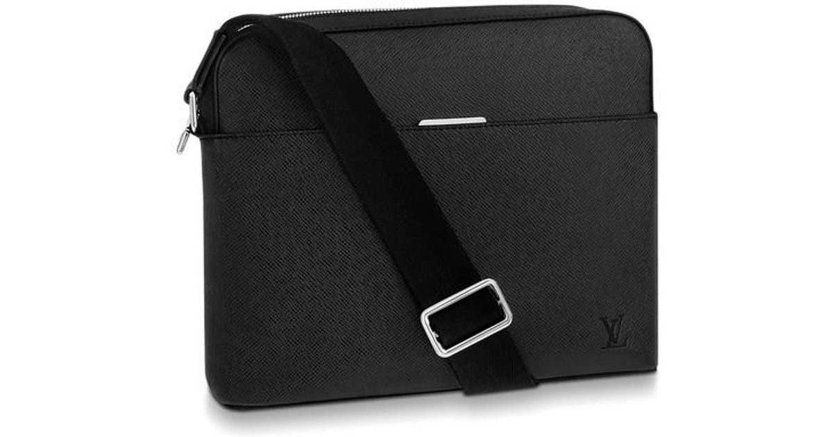 Louis Vuitton Anton Messenger Pm in Black for Men
