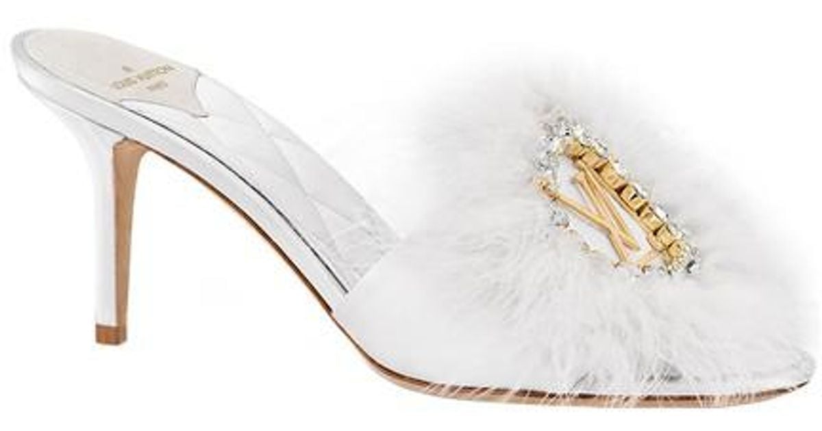 Louis Vuitton 2018 Blanc White Marabou Feather LV Marilyn Mules sz 39 rt.  $970 For Sale at 1stDibs