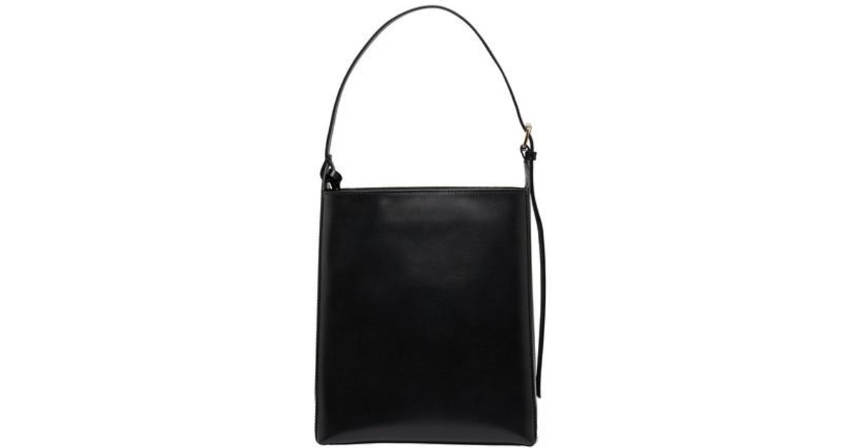 apc virginie