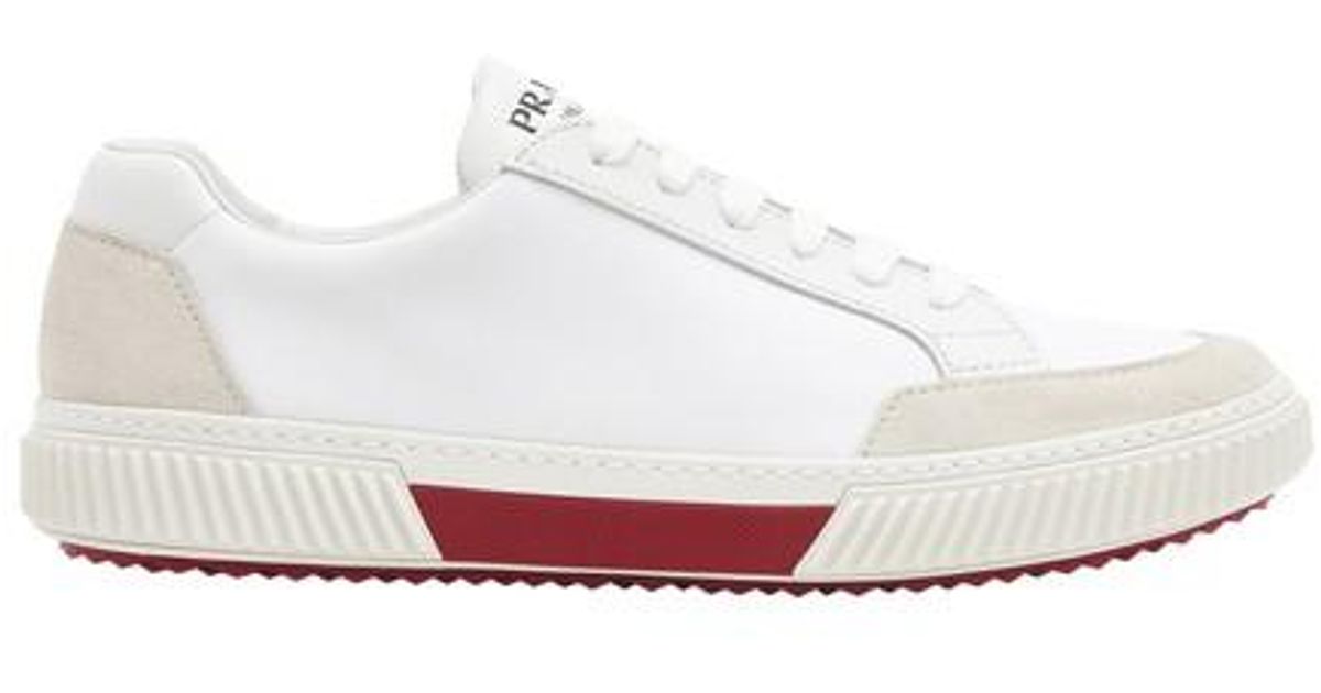 prada stratus