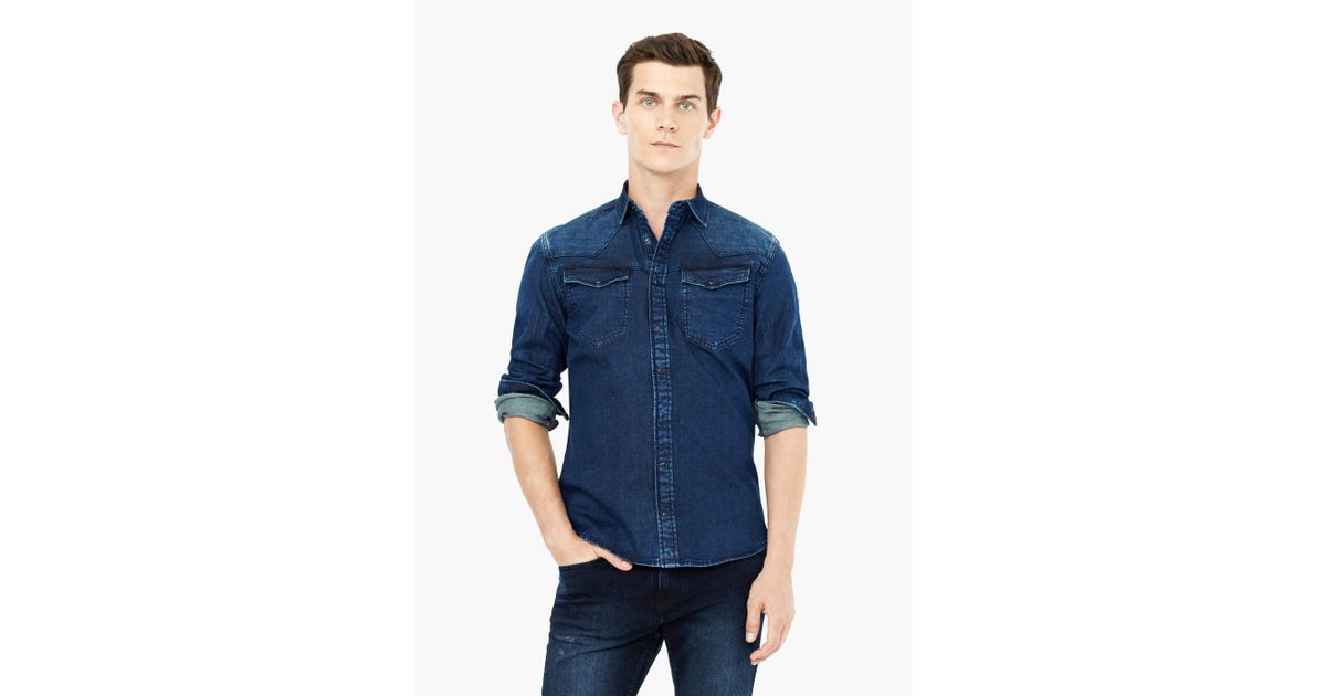 dark blue jeans with blue shirt