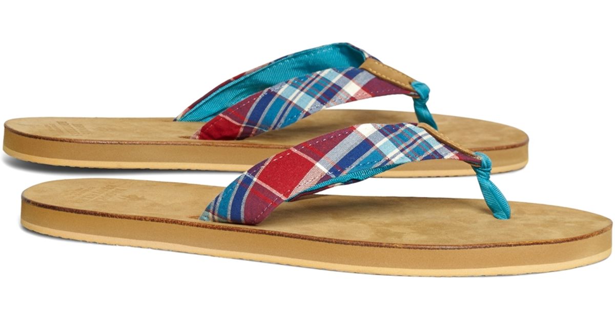 brooks brothers flip flops