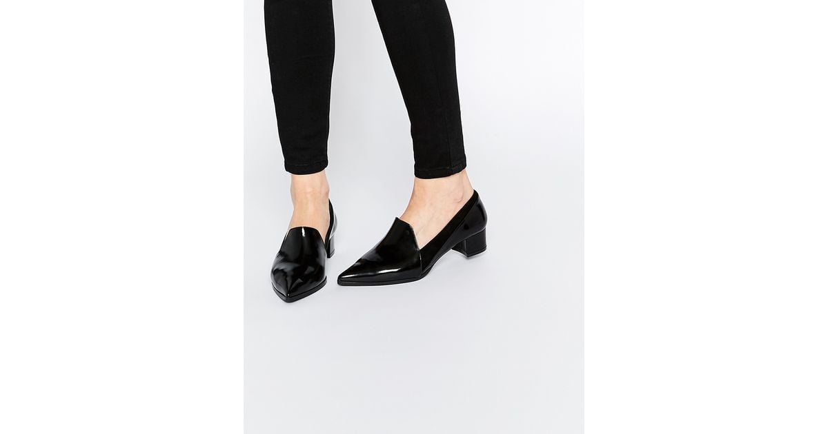 Pointed loafers black hot sale