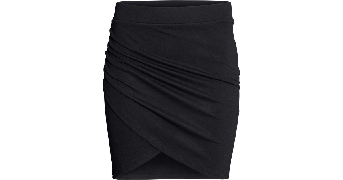 Wrap around skirt black Clearance