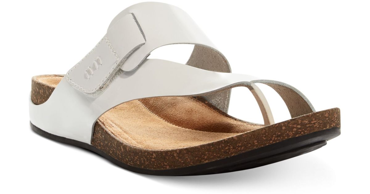 clarks footbed sandals