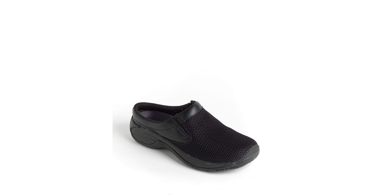 merrell black leather clogs