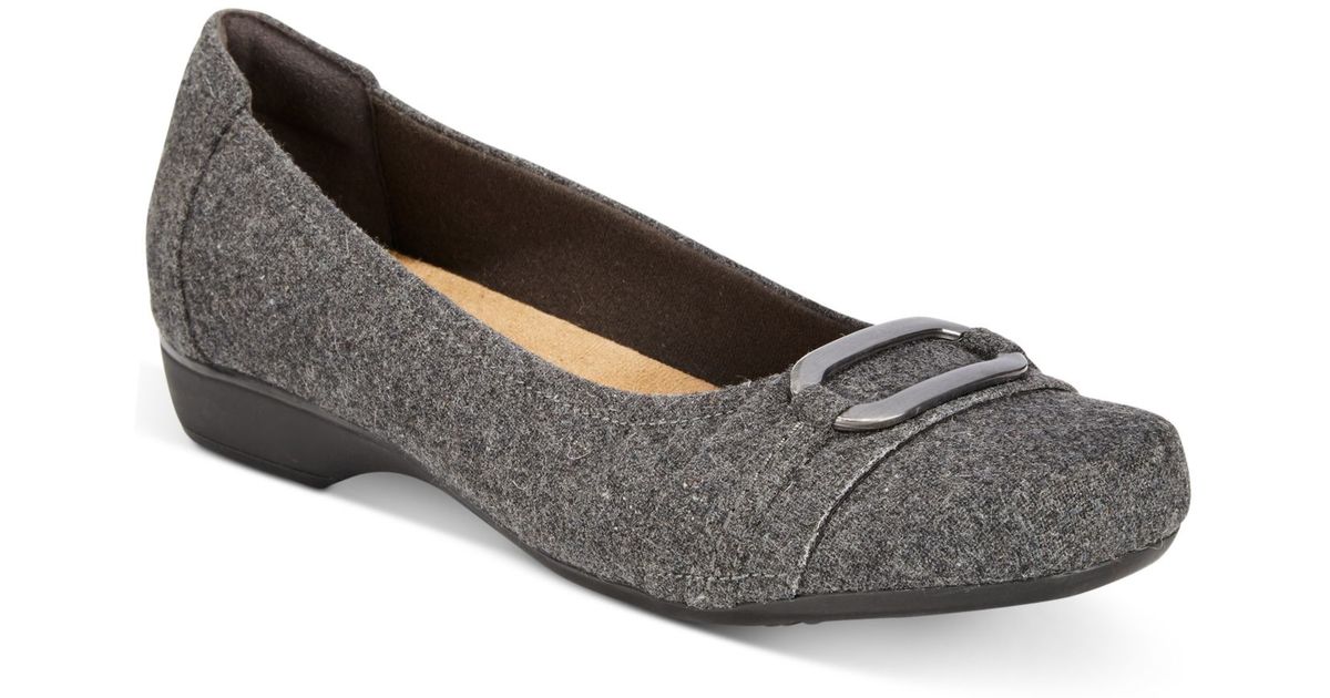 grey flats shoes