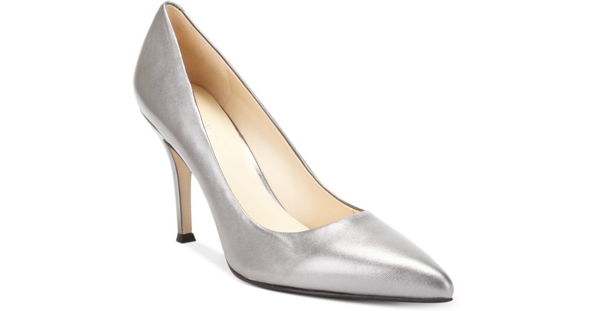 ninewest flax