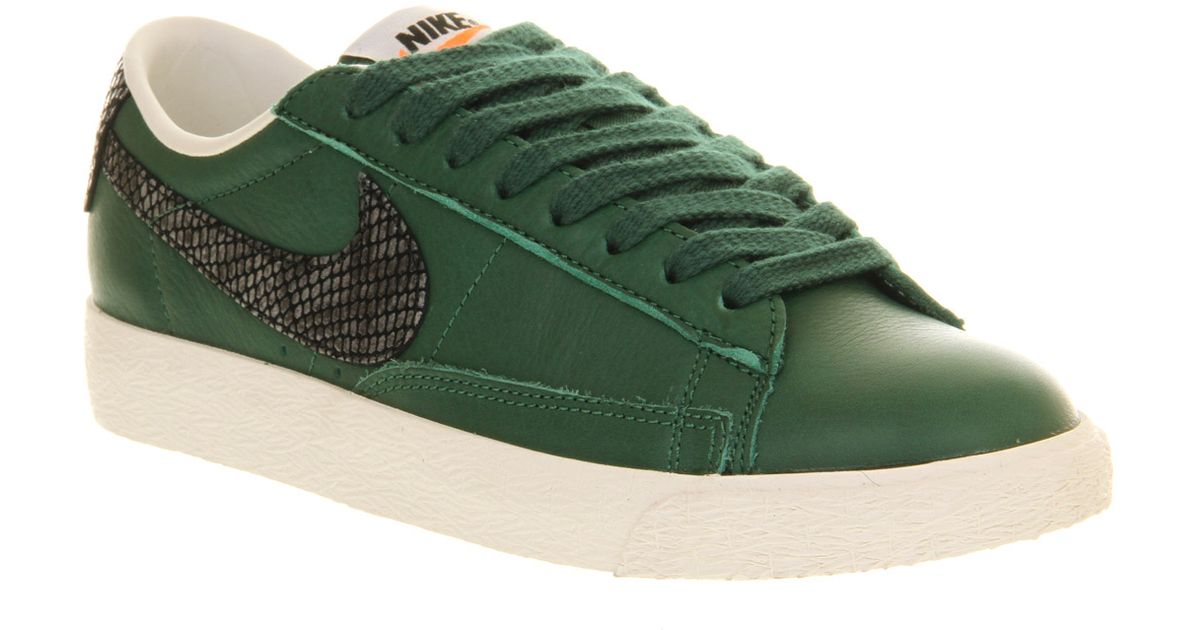 Nike Blazer Low Vintage in Green for Men - Lyst
