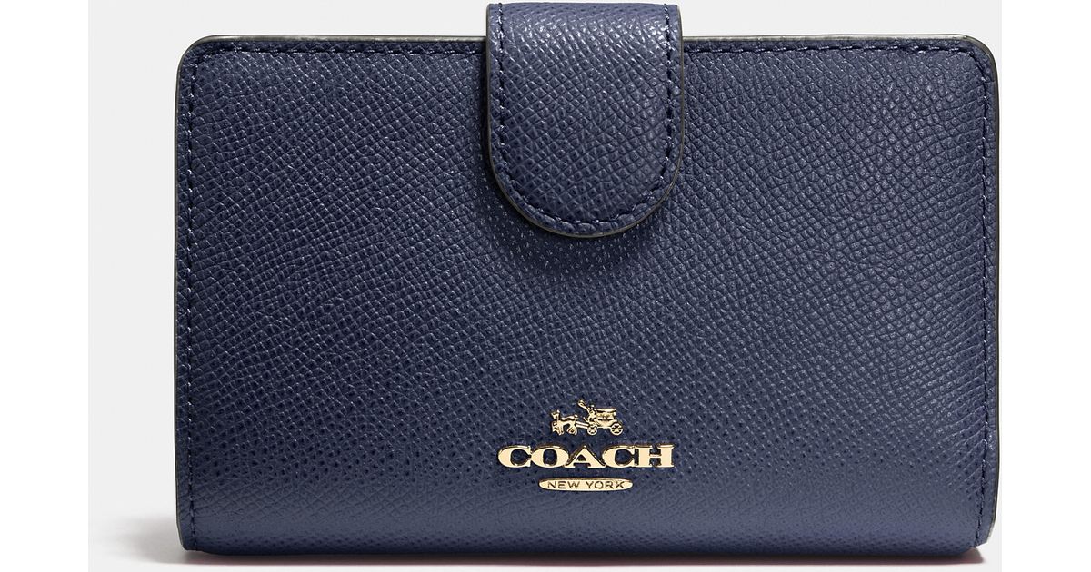 COACH Medium Zip Around Wallet In Crossgrain Leather in