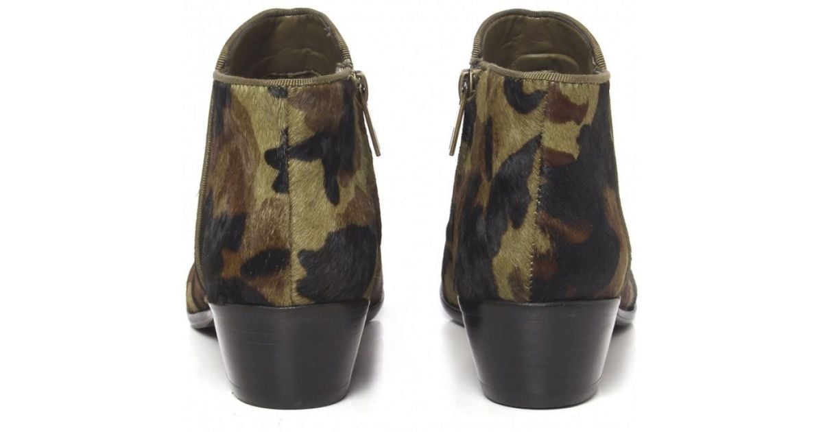 camouflage ankle boots