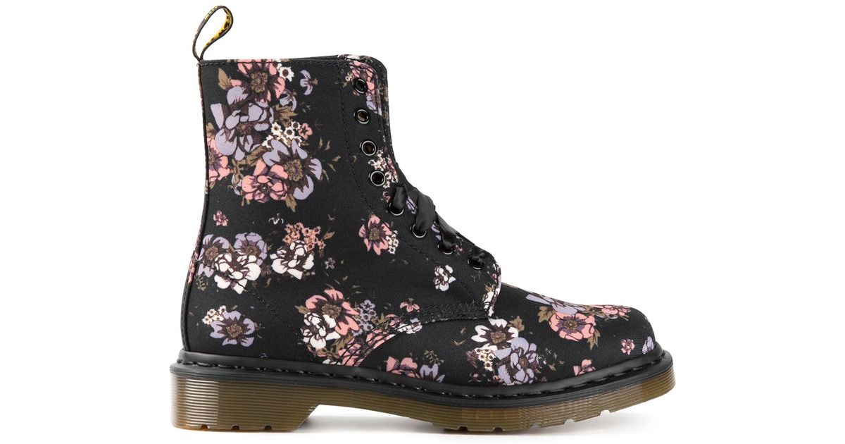 Dr. Martens Flower Boots in Black | Lyst