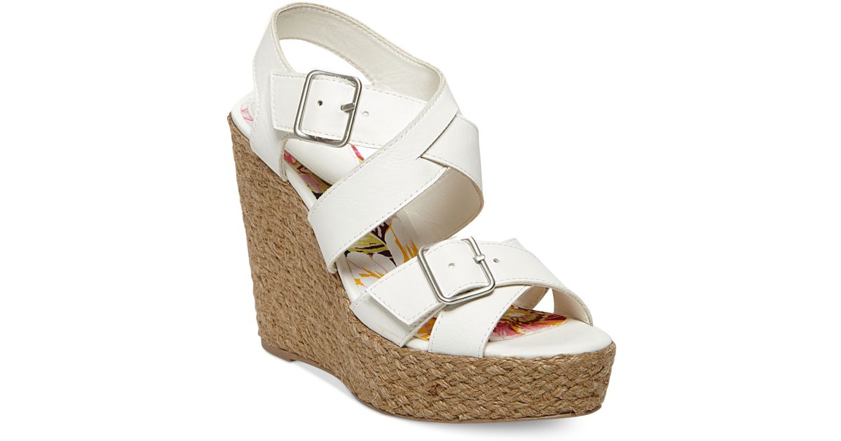madden girl white wedges