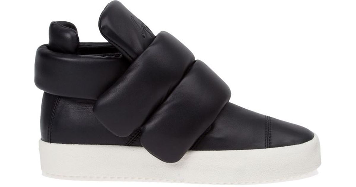 ladies trainers with velcro fastenings