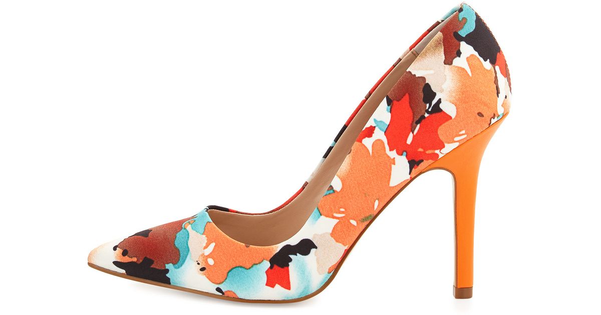 charles david floral pumps