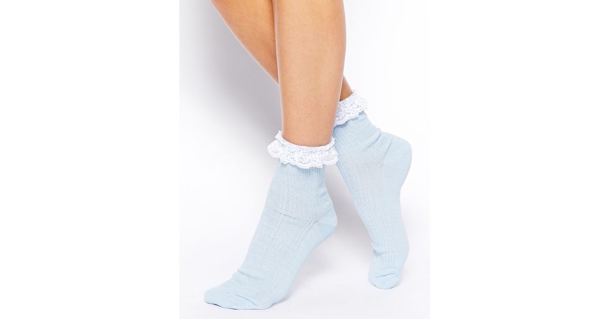 ankle socks with lace trim