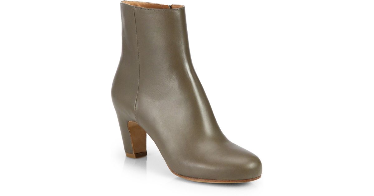 curved heel boots