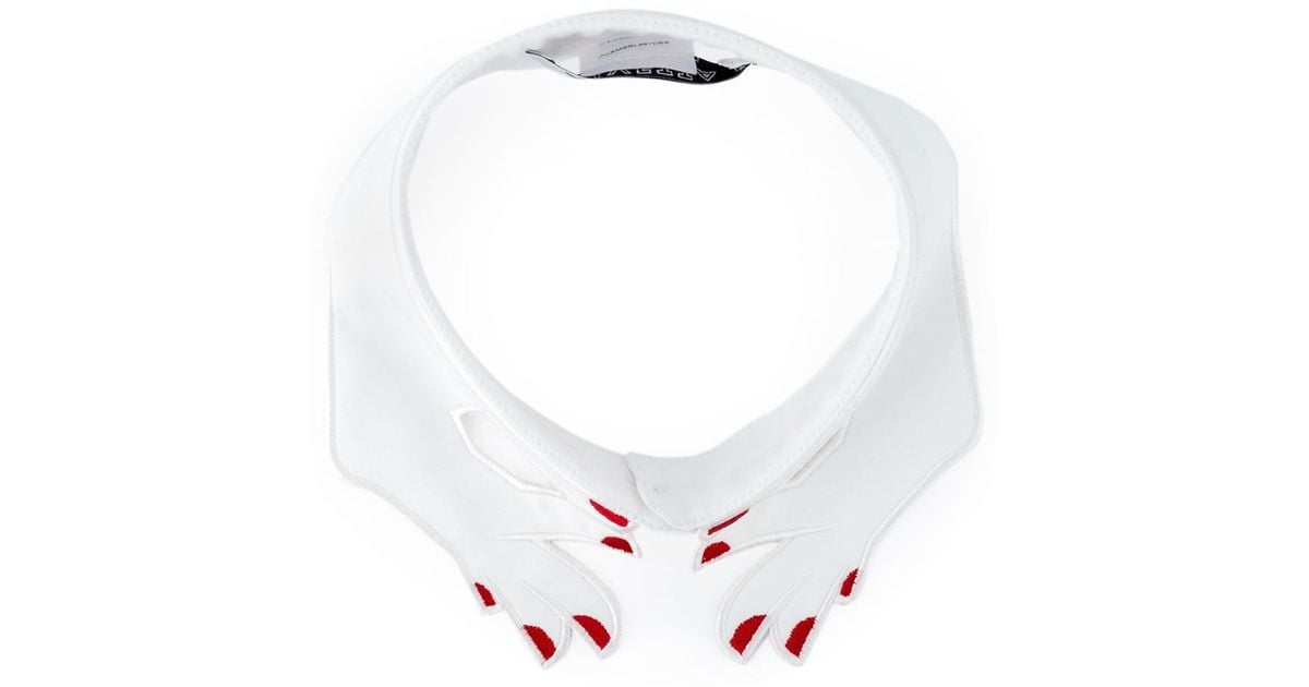 Vivetta Embroidered Hand Collar in White | Lyst