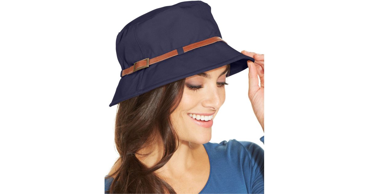 levis cap black