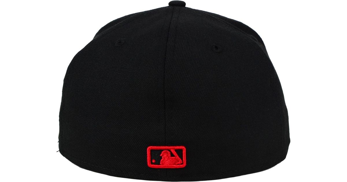 black and red yankees hat