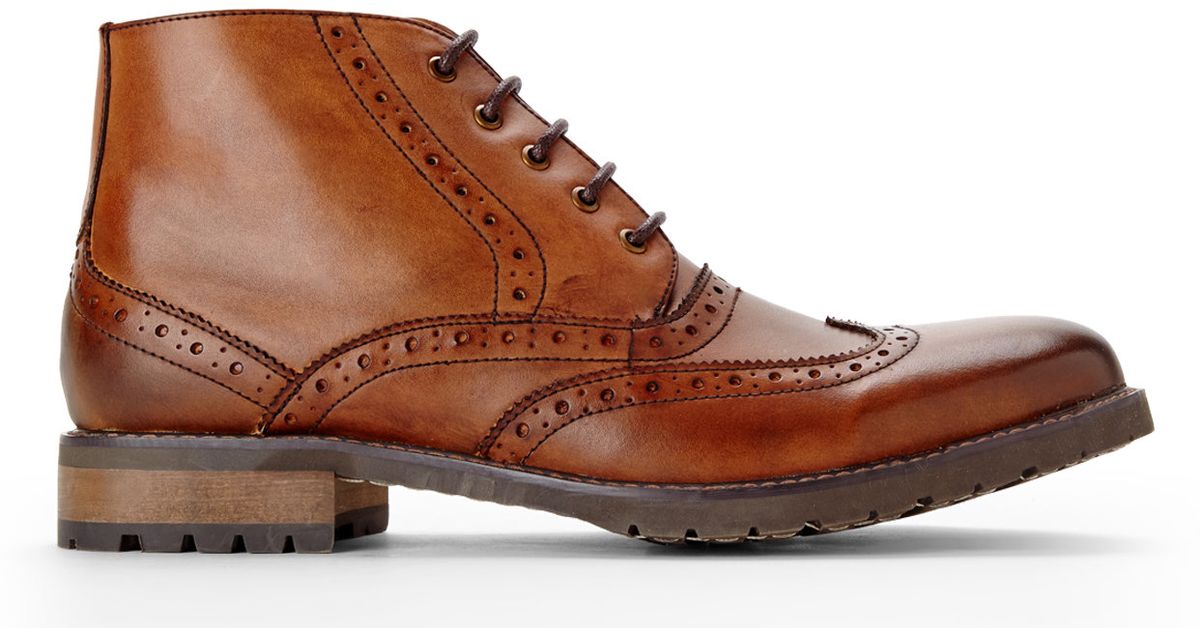 steve madden wingtip boots