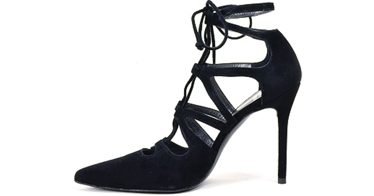 stuart weitzman stanton pump