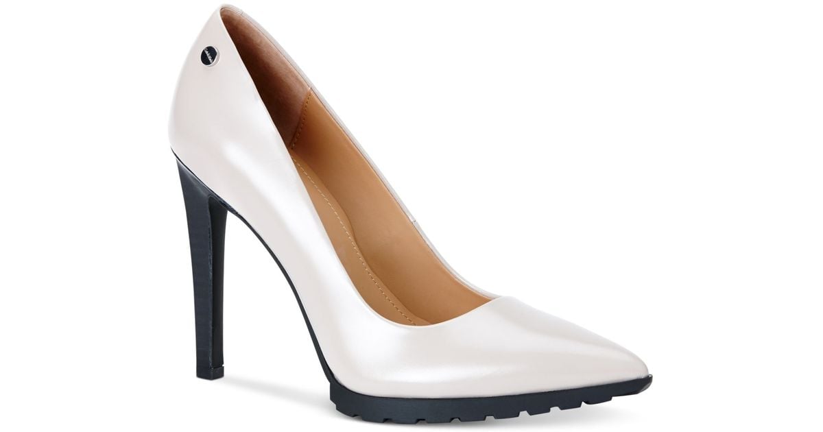 calvin klein brigitte pumps