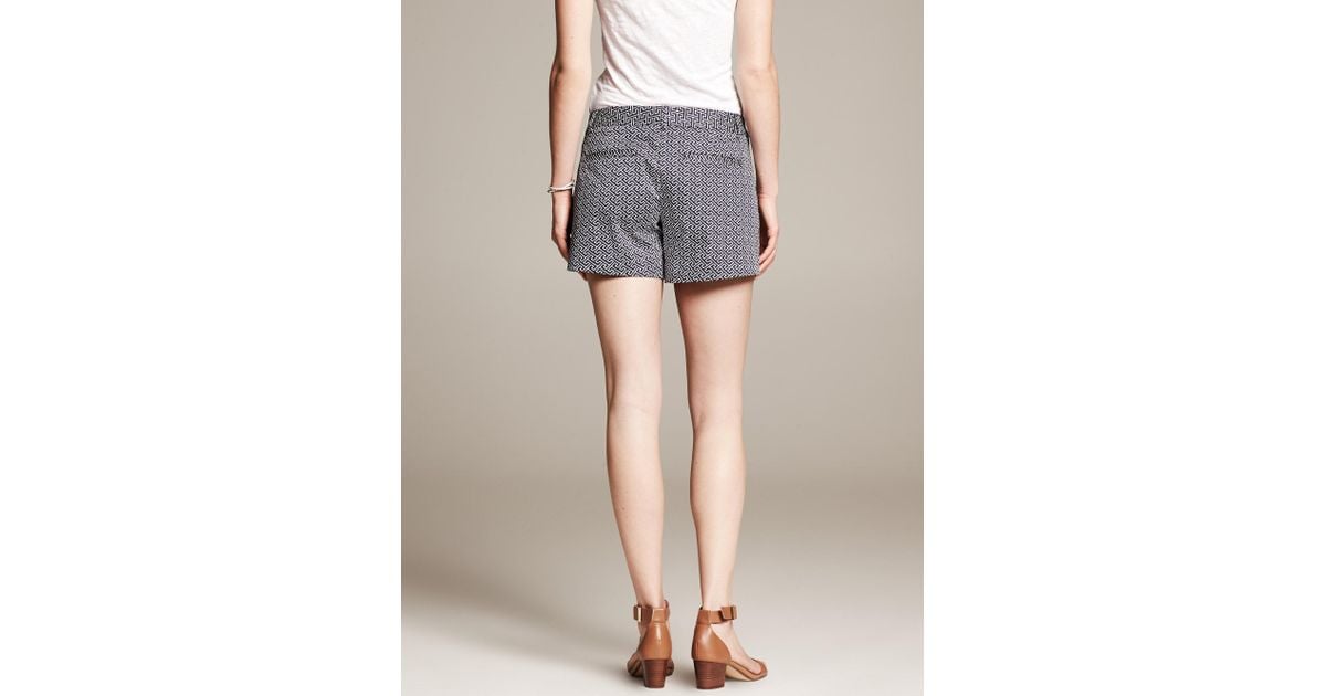 banana republic hampton fit shorts