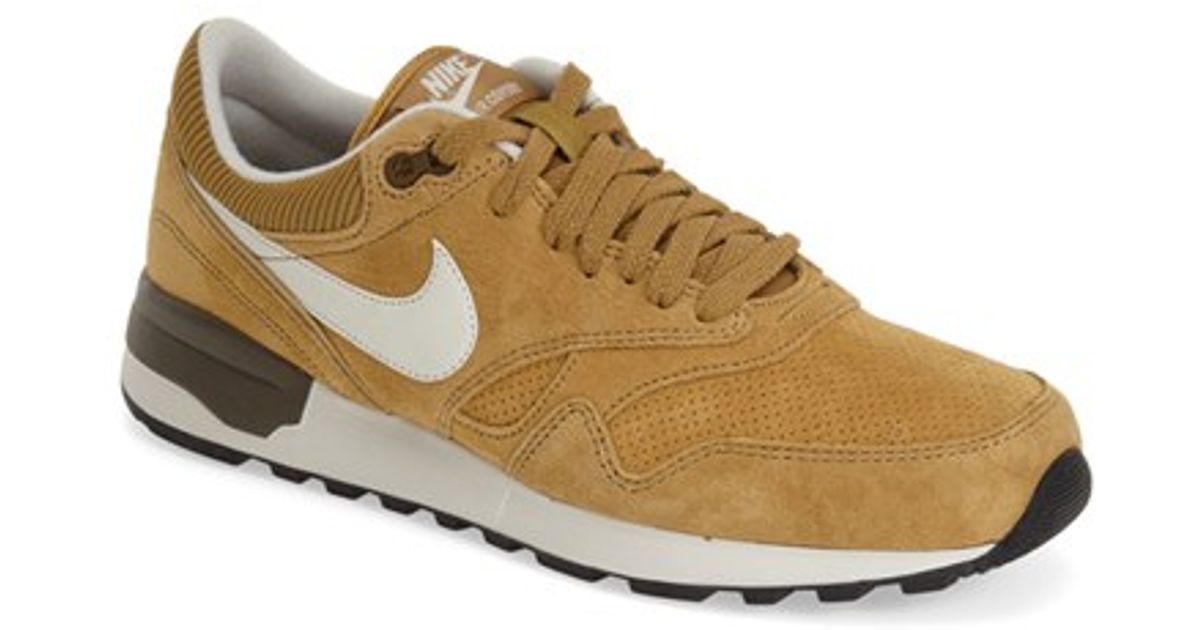 tan suede nike