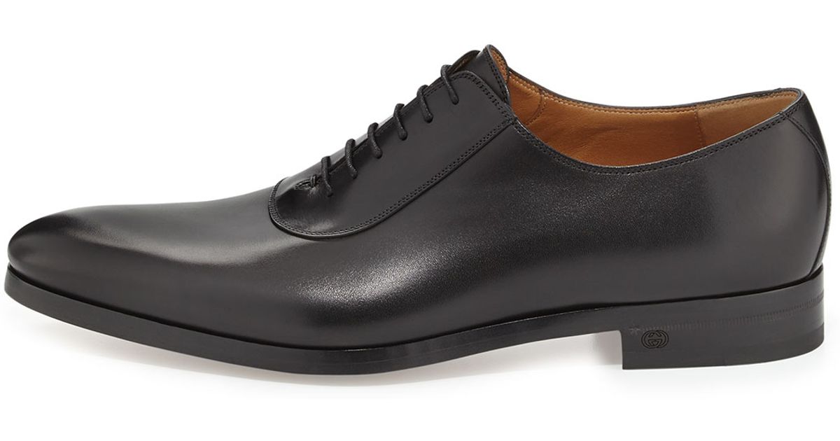 Gucci Leather Laceup Shoe in Black for Men Lyst