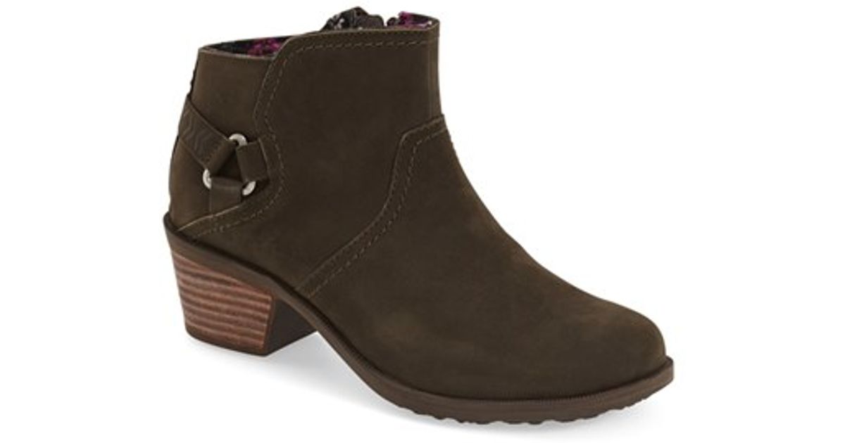 teva foxy ankle boot