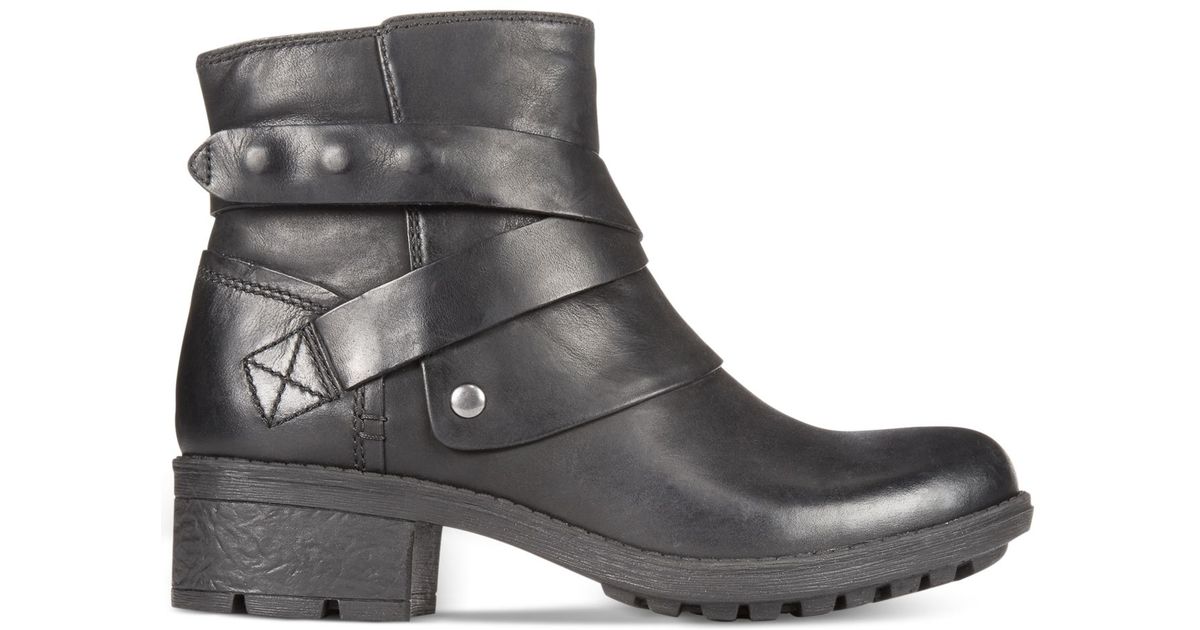 clarks artisan women's calla blossom booties