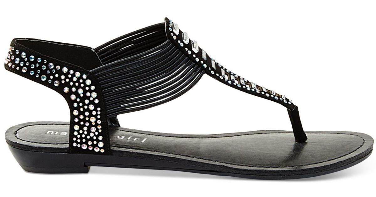 Madden girl Triixie T-strap Flat Sandals in Black | Lyst