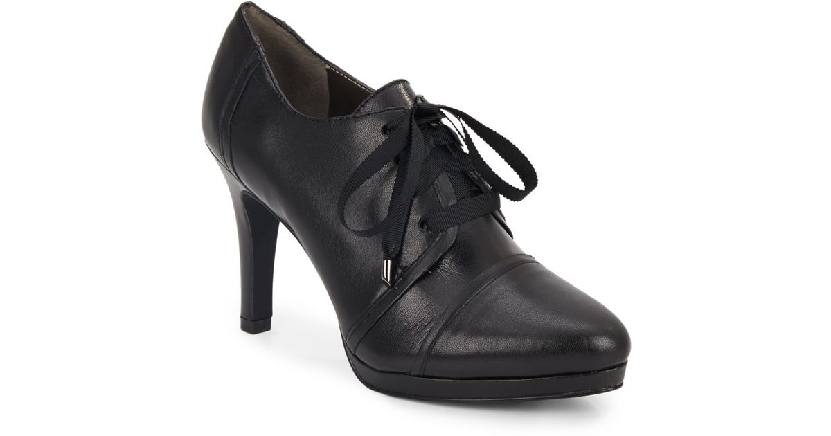 Tahari shoes best sale pumps