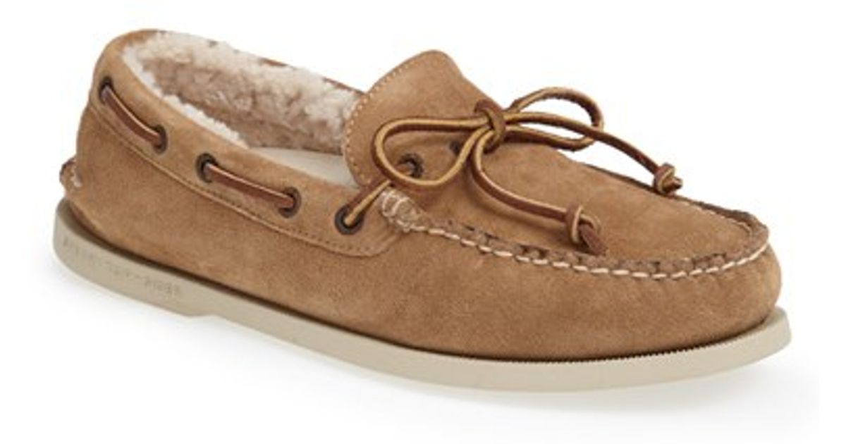 sperry winter boat shoe