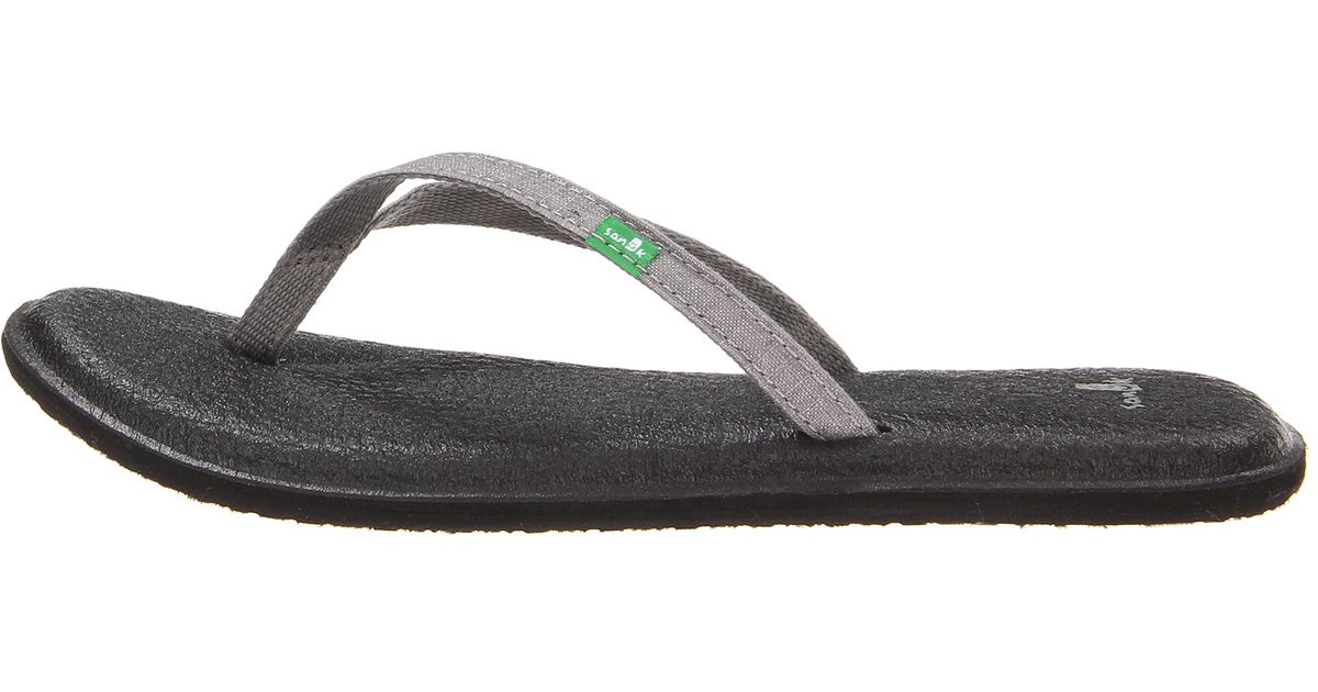 sanuk yoga spree flip flops
