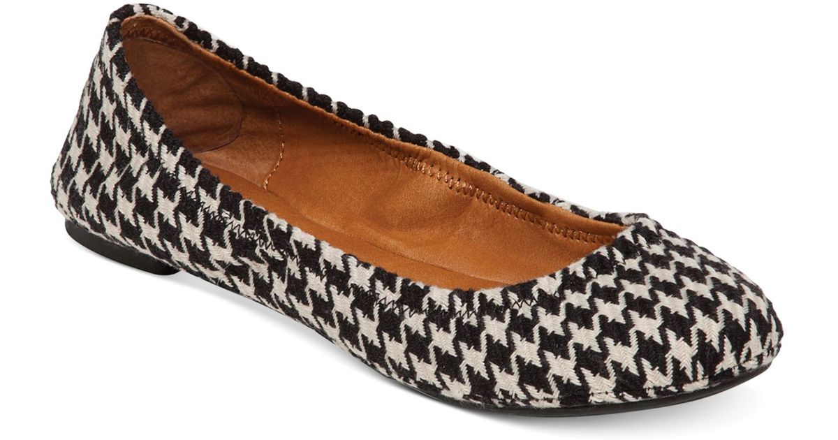 lucky brand emmie flats green