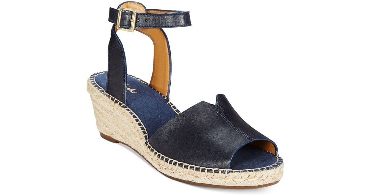 clarks navy wedge sandals