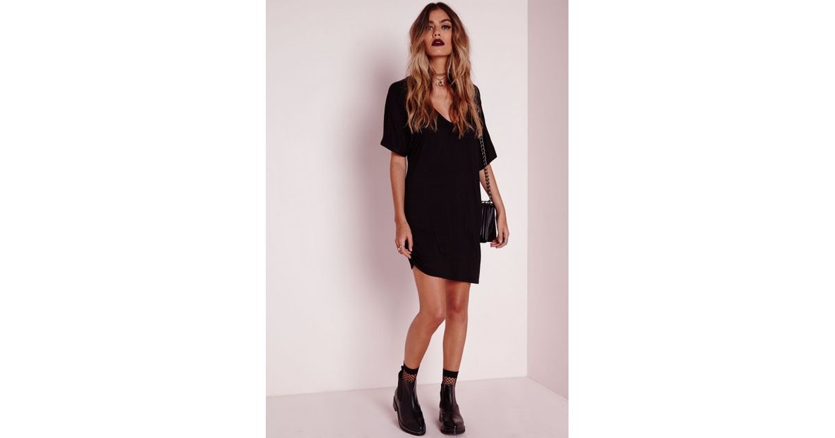 black vneck tshirt dress