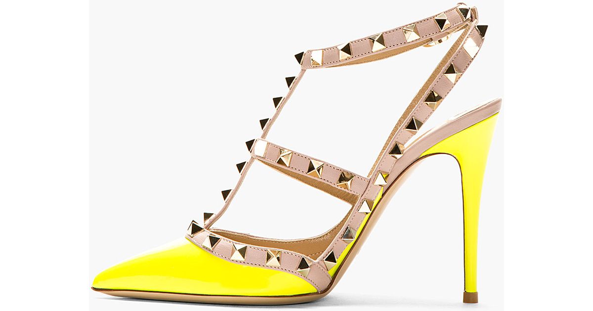 neon yellow valentino rockstuds