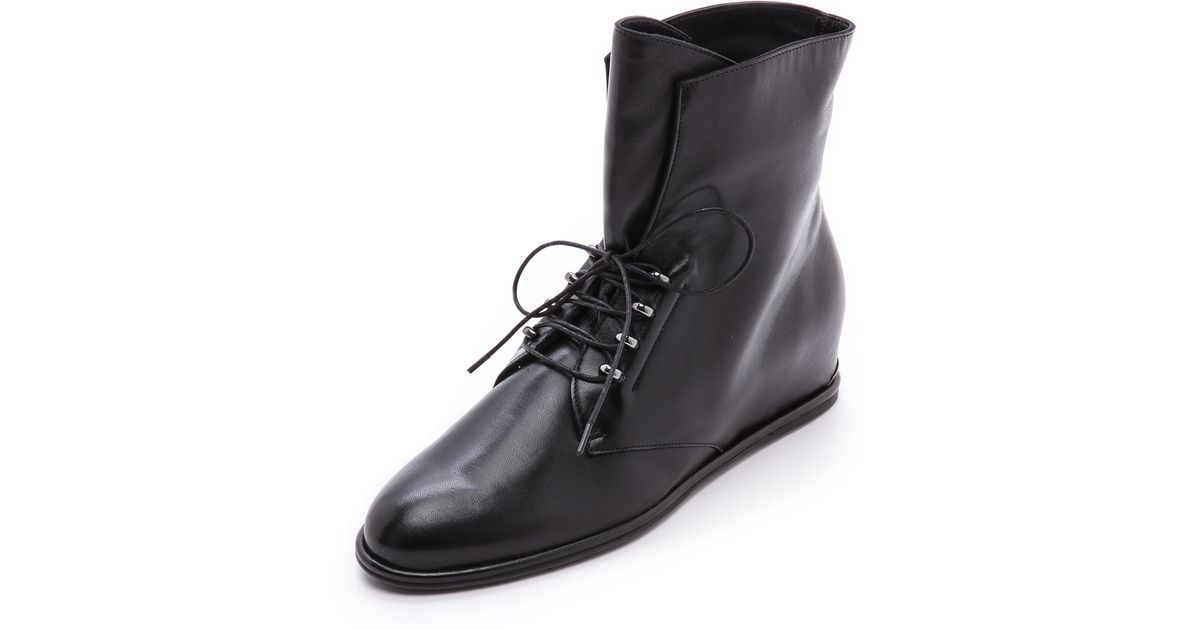 stuart weitzman hidden wedge boots