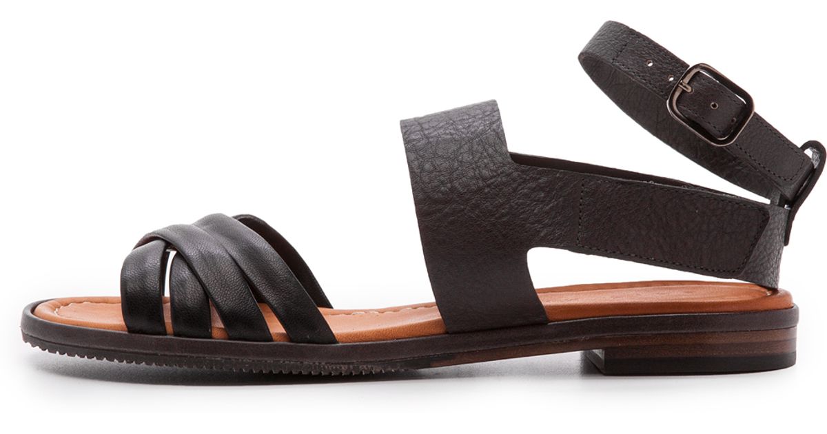 chie mihara flat sandals
